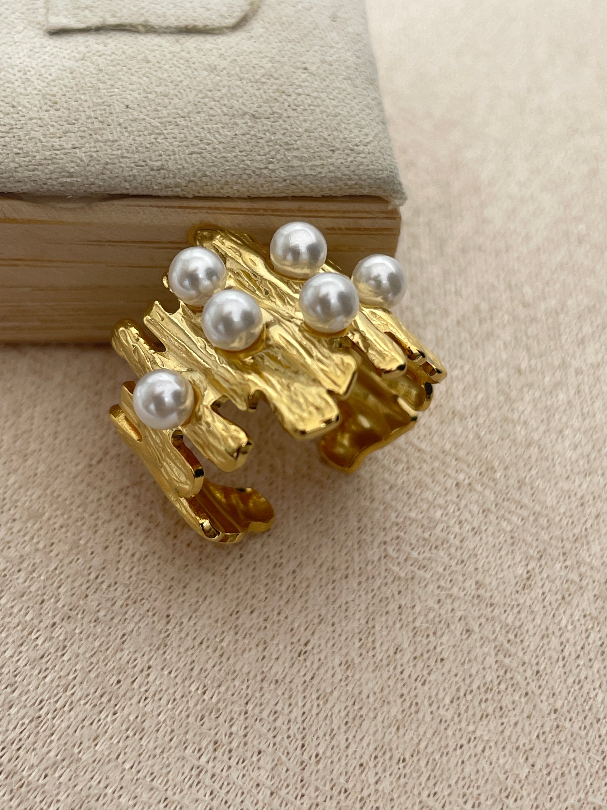 Stone Ring | Eleganter Schmuck mit Naturstein