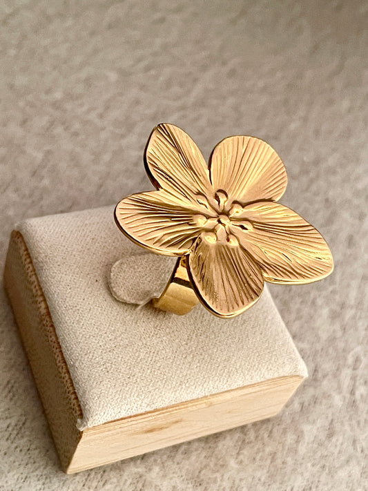 Blossom Ring