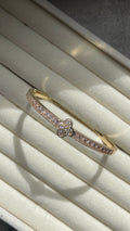 Glücksklee Eleganz Armreif | Premium Schmuck