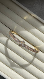Glücksklee Eleganz Armreif | Premium Schmuck