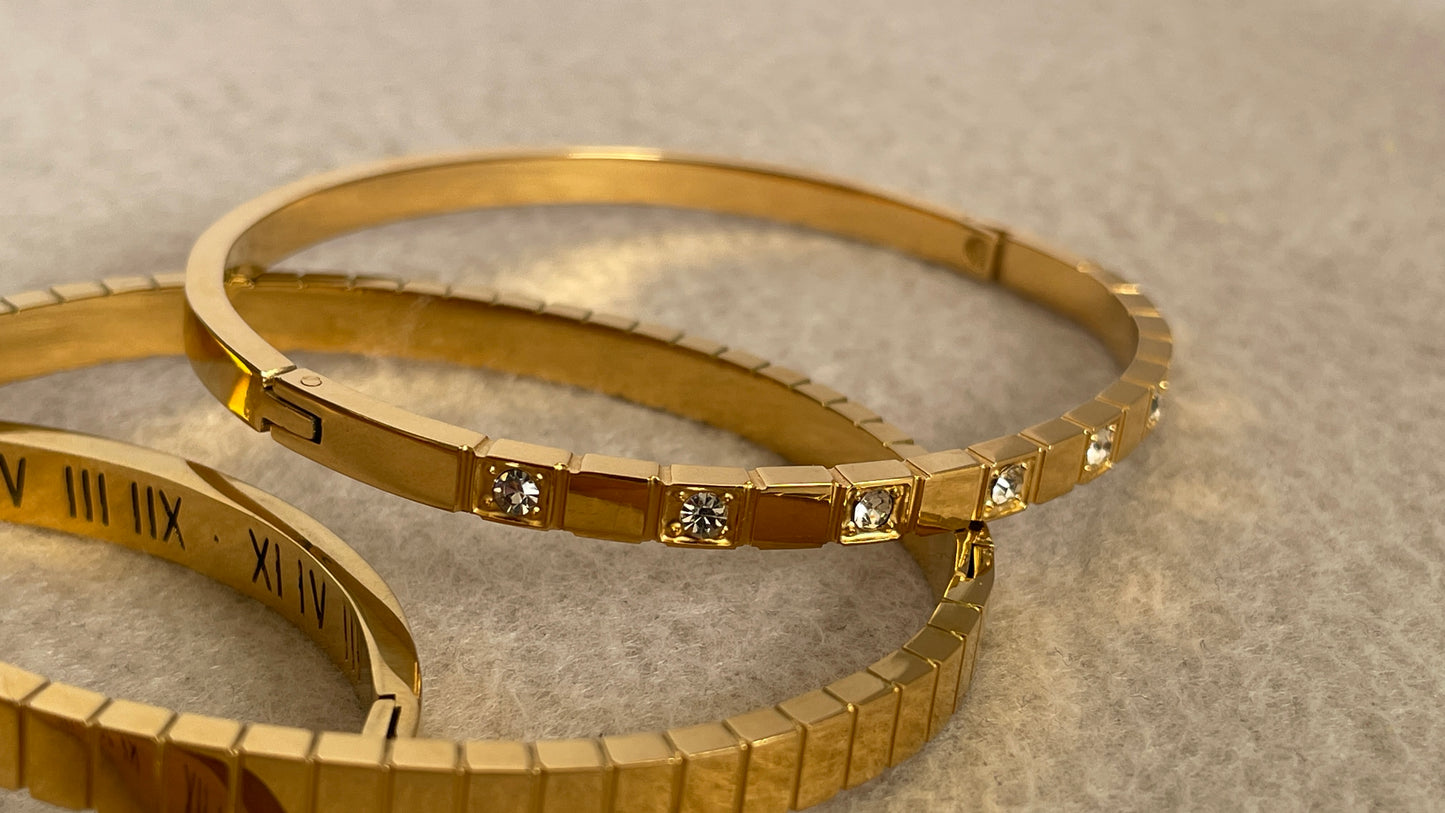 Klassische Grazie Goldblitz Armreif | Premium Schmuck