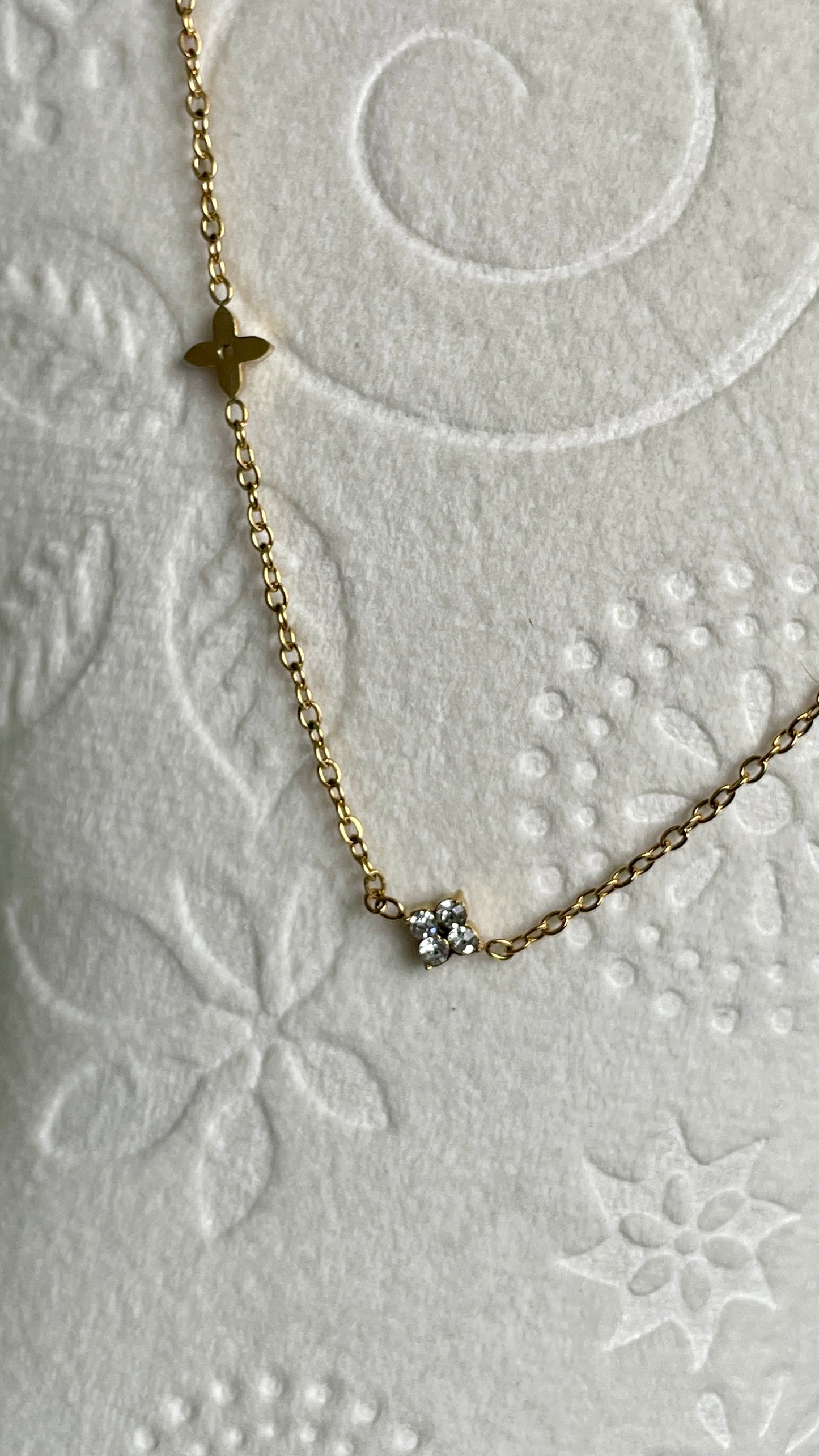 Glücksklee Funkeln Halskette | Eleganter Schmuck