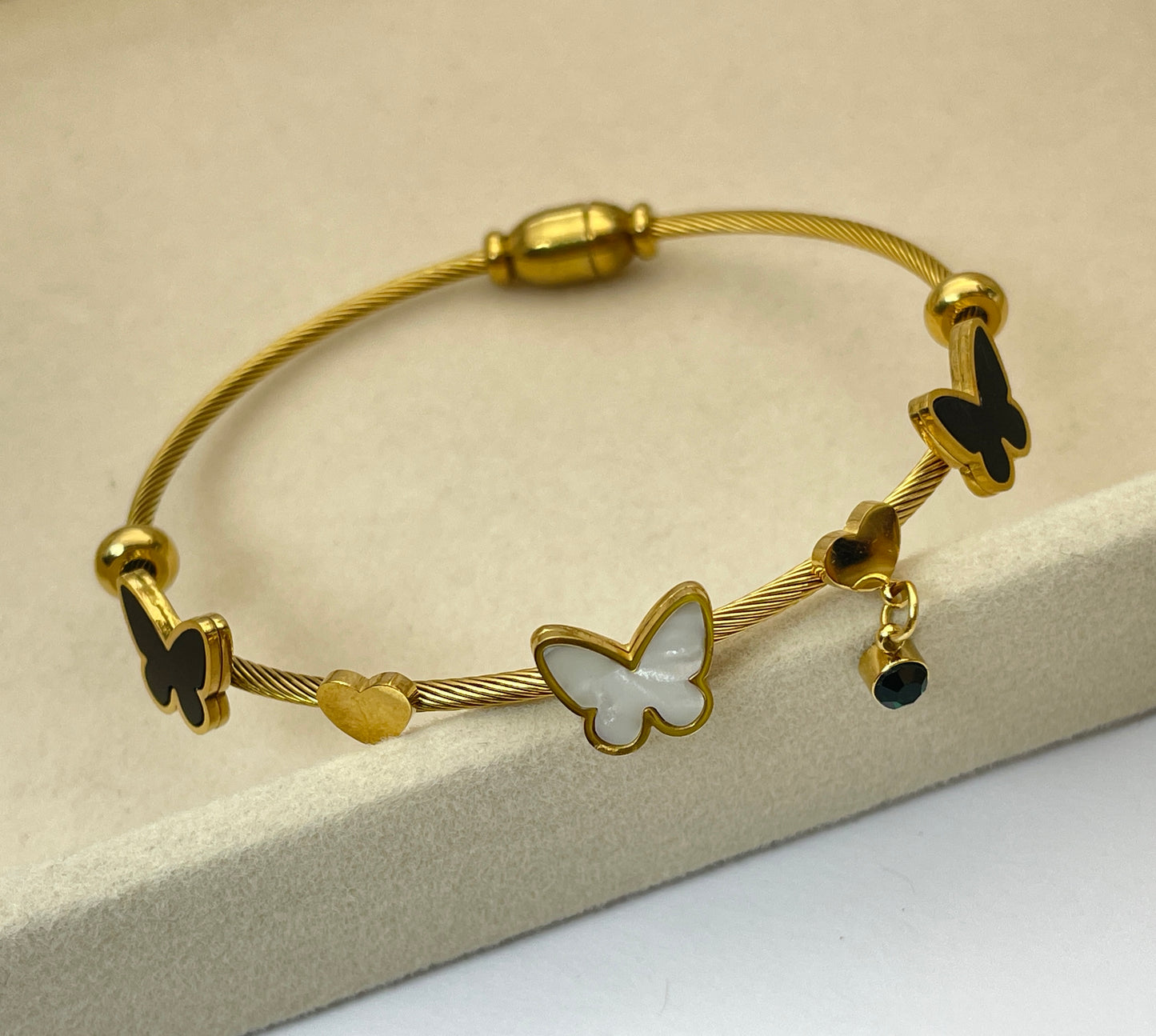 Herz und Flügel Armband | Eleganter Schmuck
