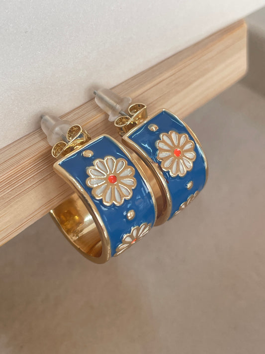 Blaue Blüten Creolen | Eleganter Schmuck