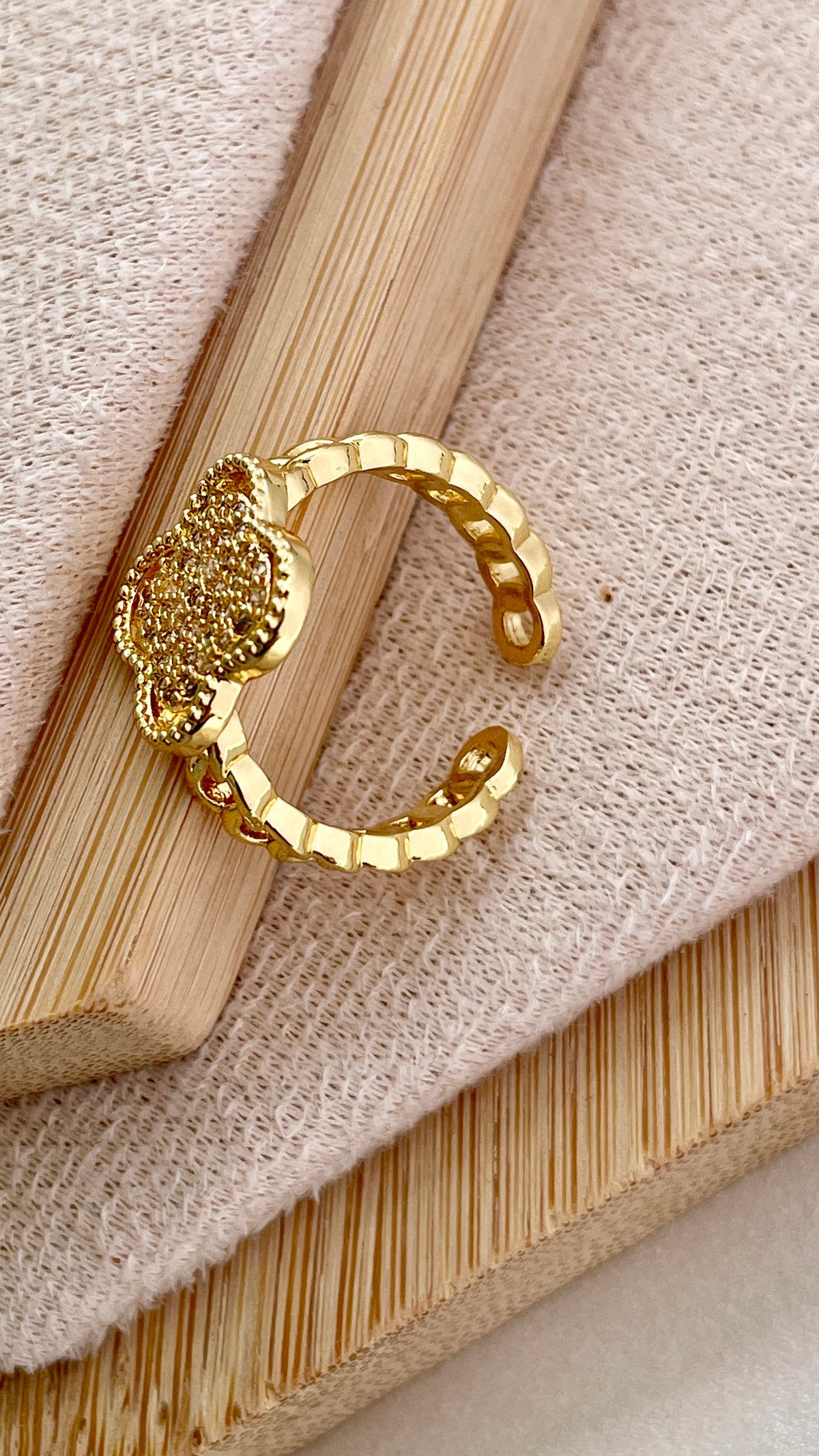 Funkelnder Glücksklee Ring | Hochwertiger Schmuck