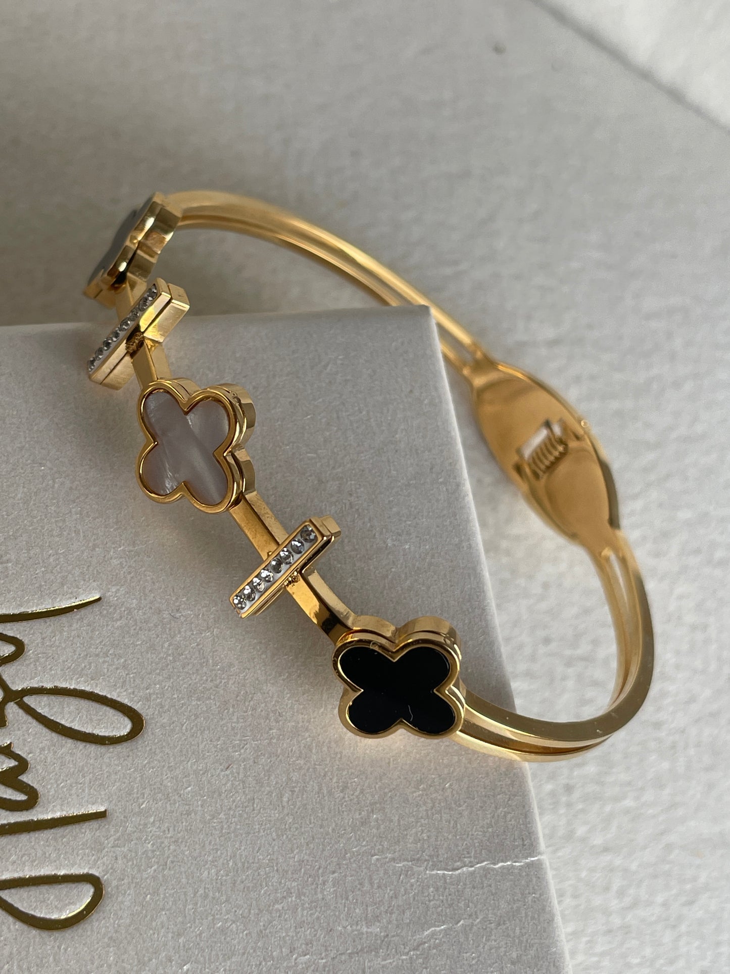 Glücksmoment Armspange | Hochwertiger Schmuck
