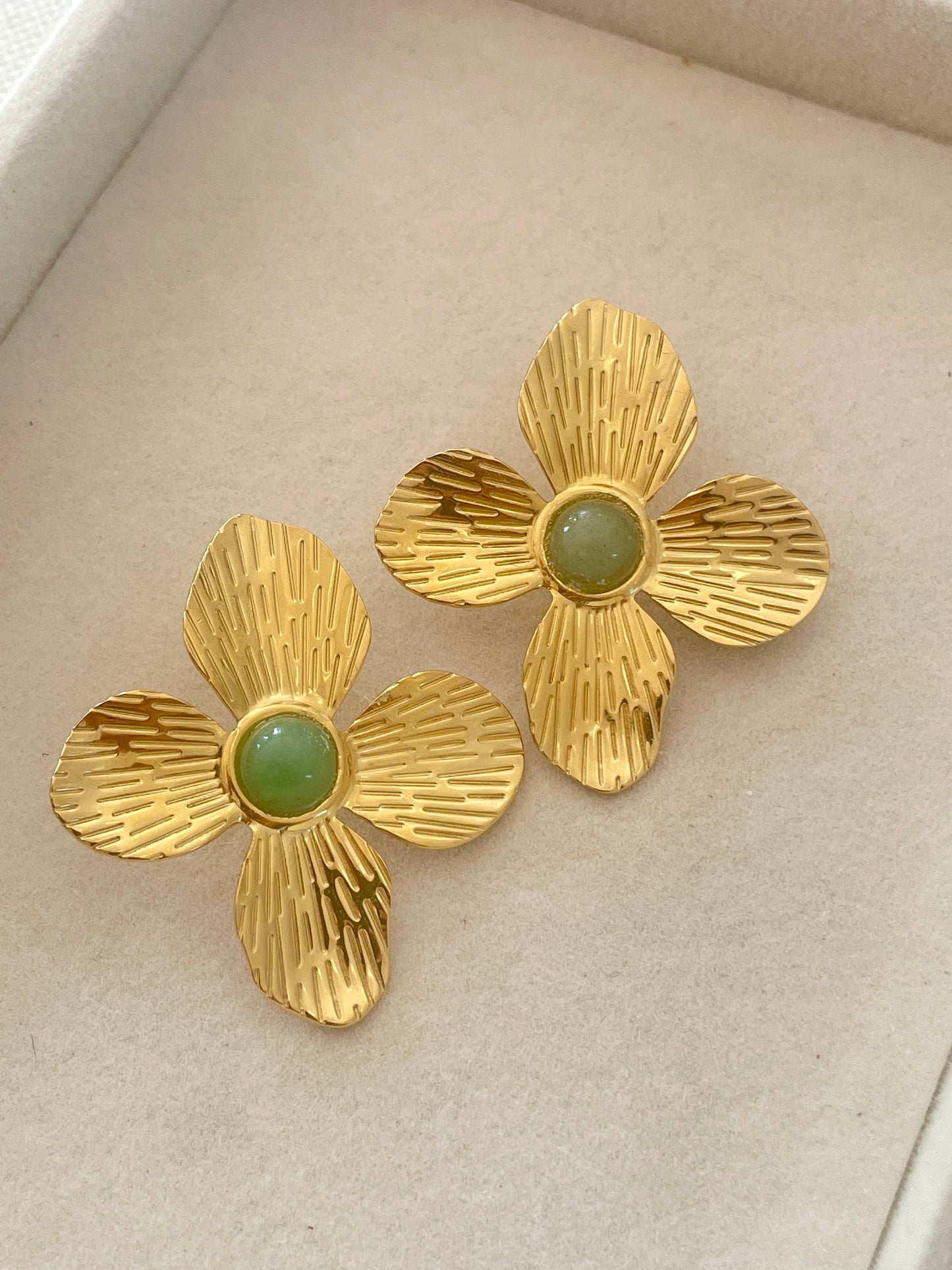 Flower Earrings | Eleganter Blüten Schmuck
