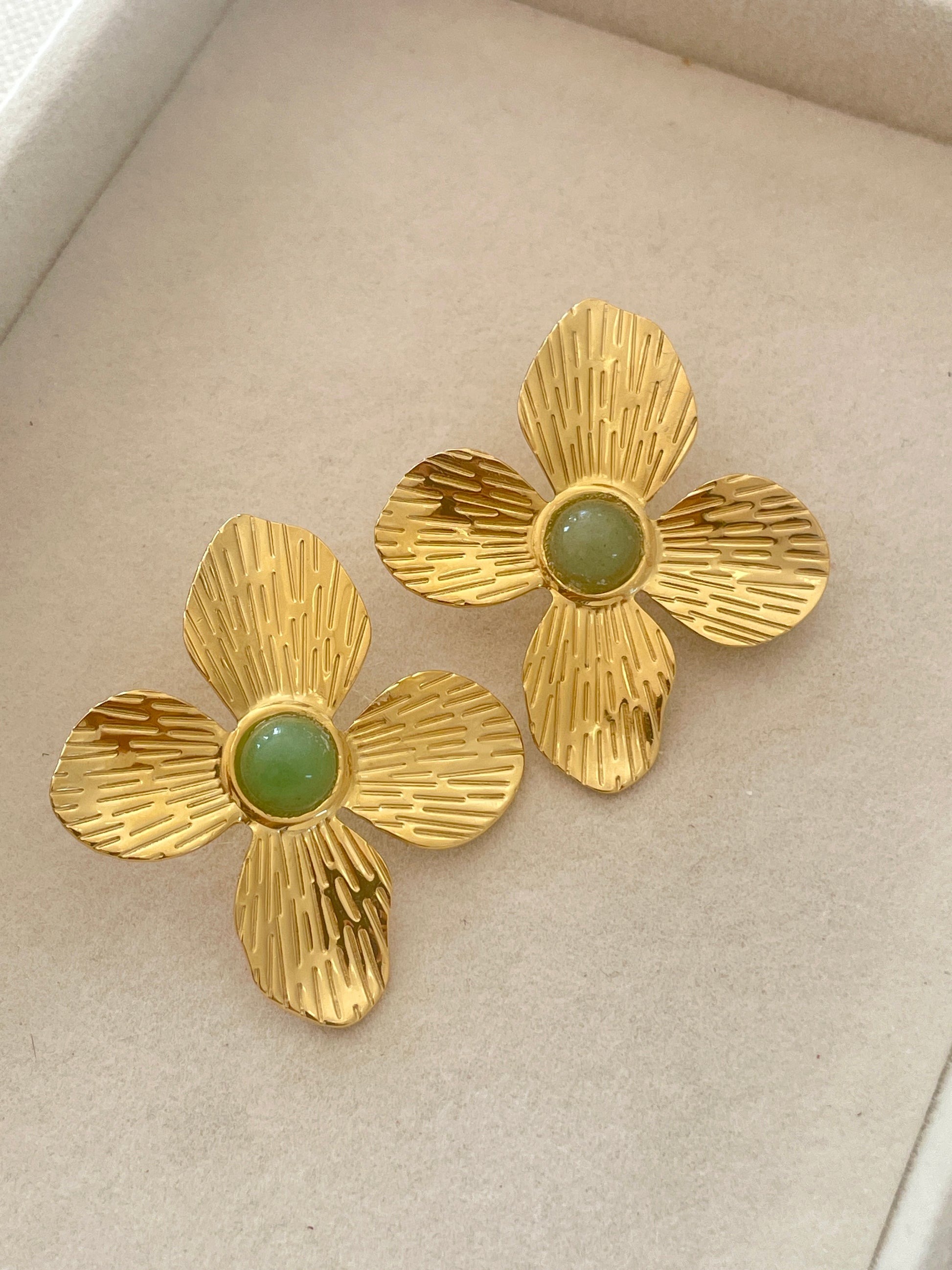 Flower Earrings | Eleganter Blüten Schmuck