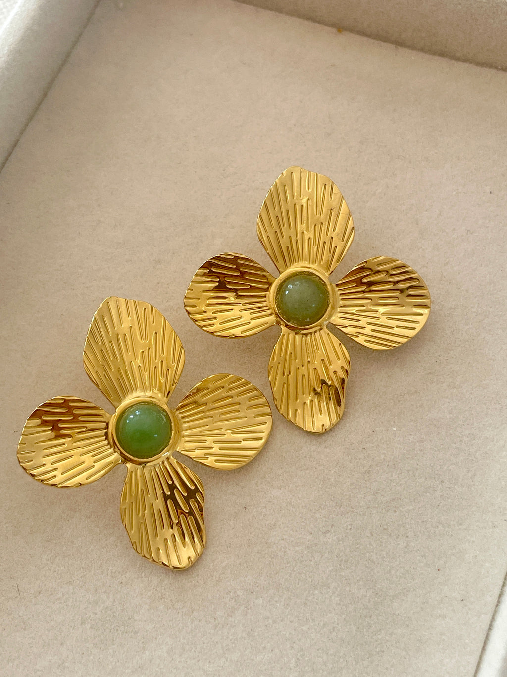 Flower Earrings | Eleganter Blüten Schmuck