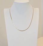 Sleek Herringbone Kette