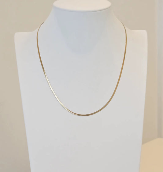 Sleek Herringbone Kette