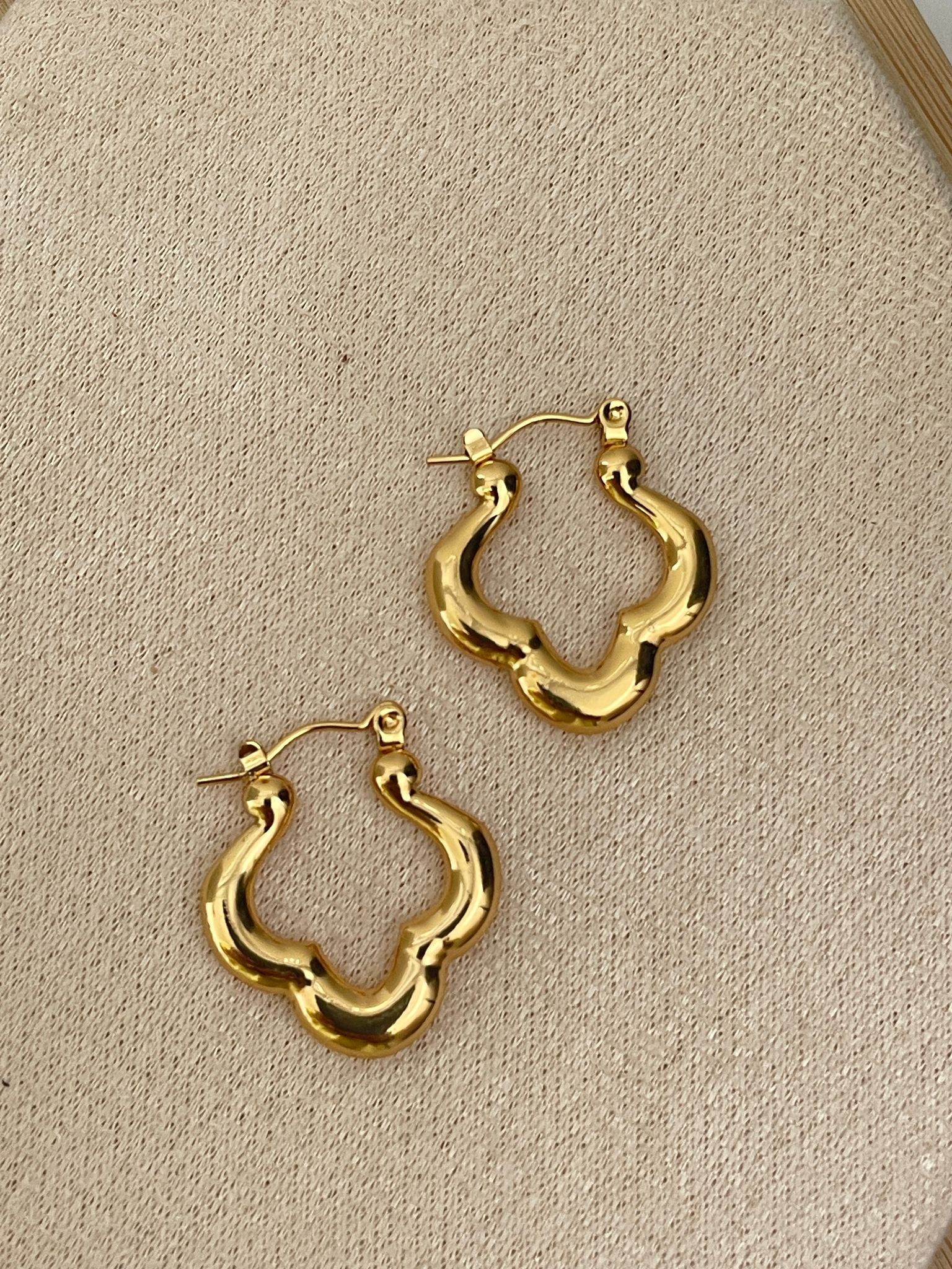 Geometrische Creolen | 18K Vergoldet Schmuck